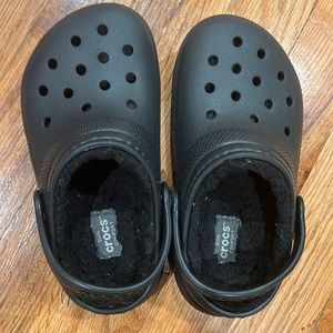 Black Fur Lined Toddler Crocs size C 10
